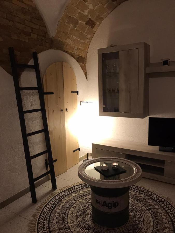 Apartamento Da Vito E Lucia, Trilocale In Centro Storico Vasto Exterior foto